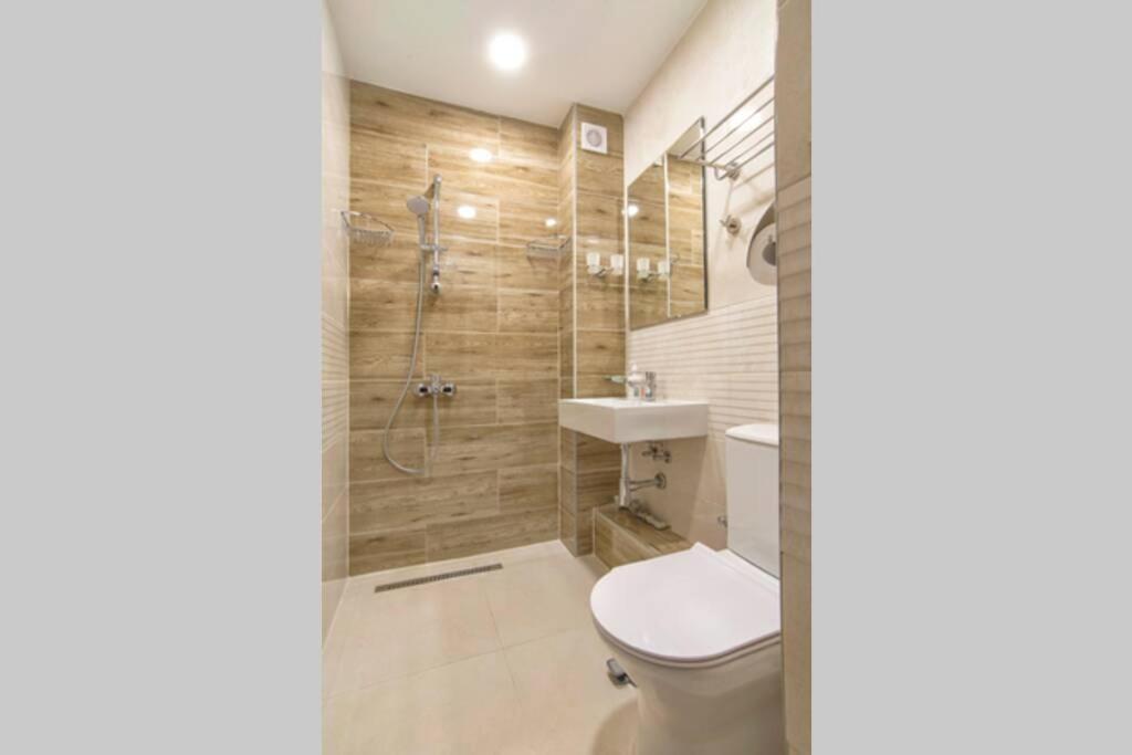 Elegant & Stylish 2 Bedroom Top Central Apartment Sofia Exterior photo